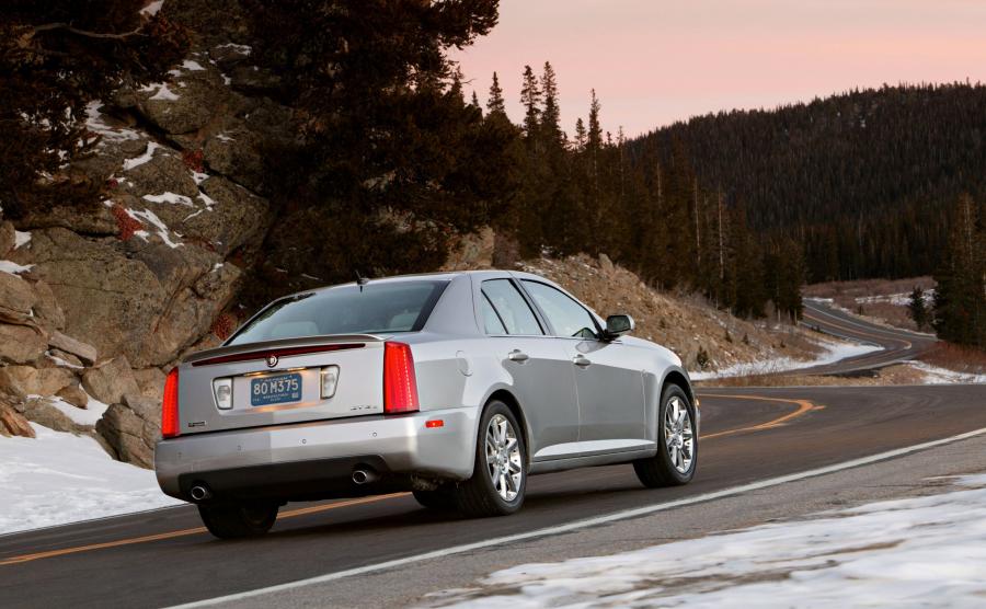  Cadillac STS 2005 года  (фото 29 из 95)